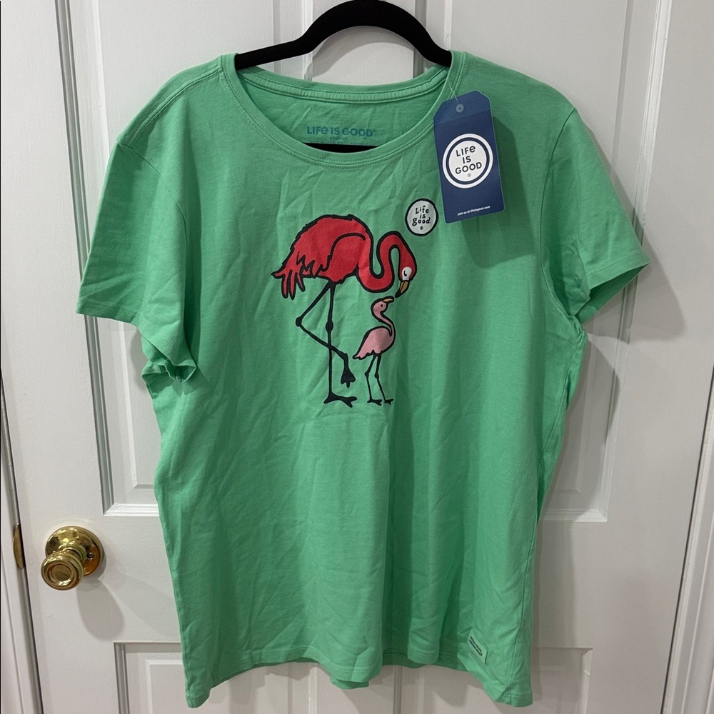 NWT Life Is Good Mom’s Love Flamingo Crusher Tee